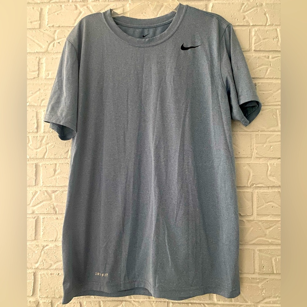 Nike Dri Fit Light Blue Heather Short Sleeve Shirt Men’s Size Small Performance